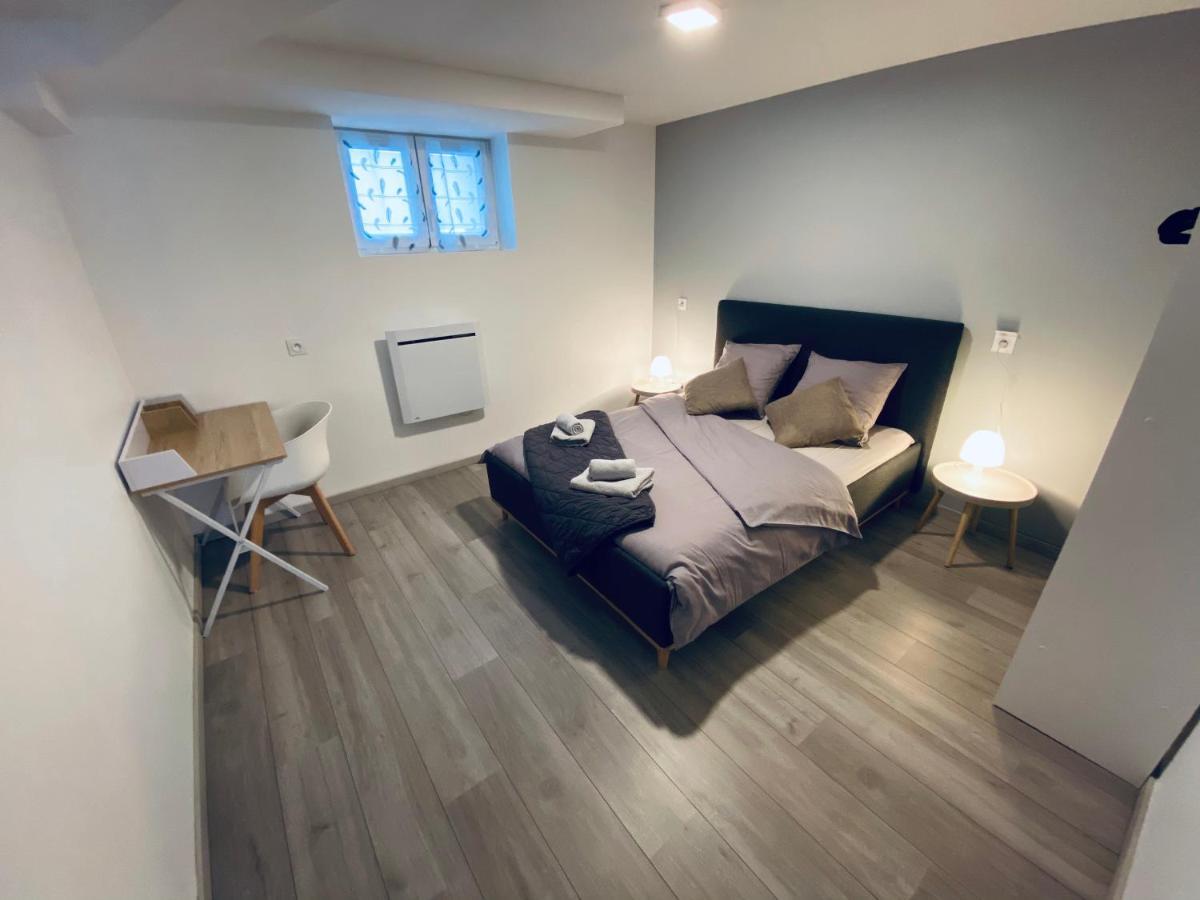 Toul Appartement Entier Avec Parking Prive Au Calme Cosy A Etage Avec Balcon Exterior foto